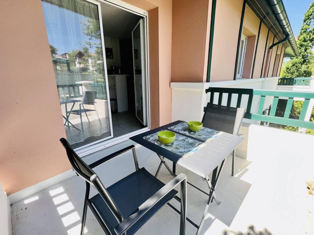 Apartment T2 Avec Piscine, Proche Thermes, Parking Souterrain Et Terrasse - - Fr-1-495-72 Cambo-les-Bains